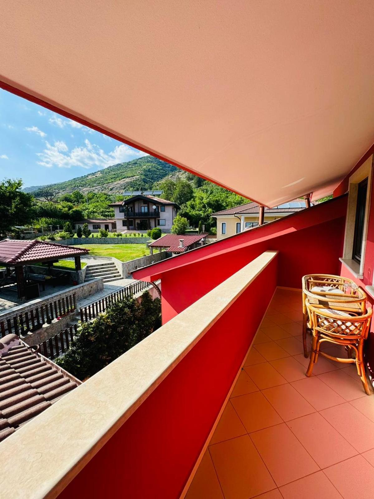 Hotel-Restaurant Almond Karlovo Dış mekan fotoğraf