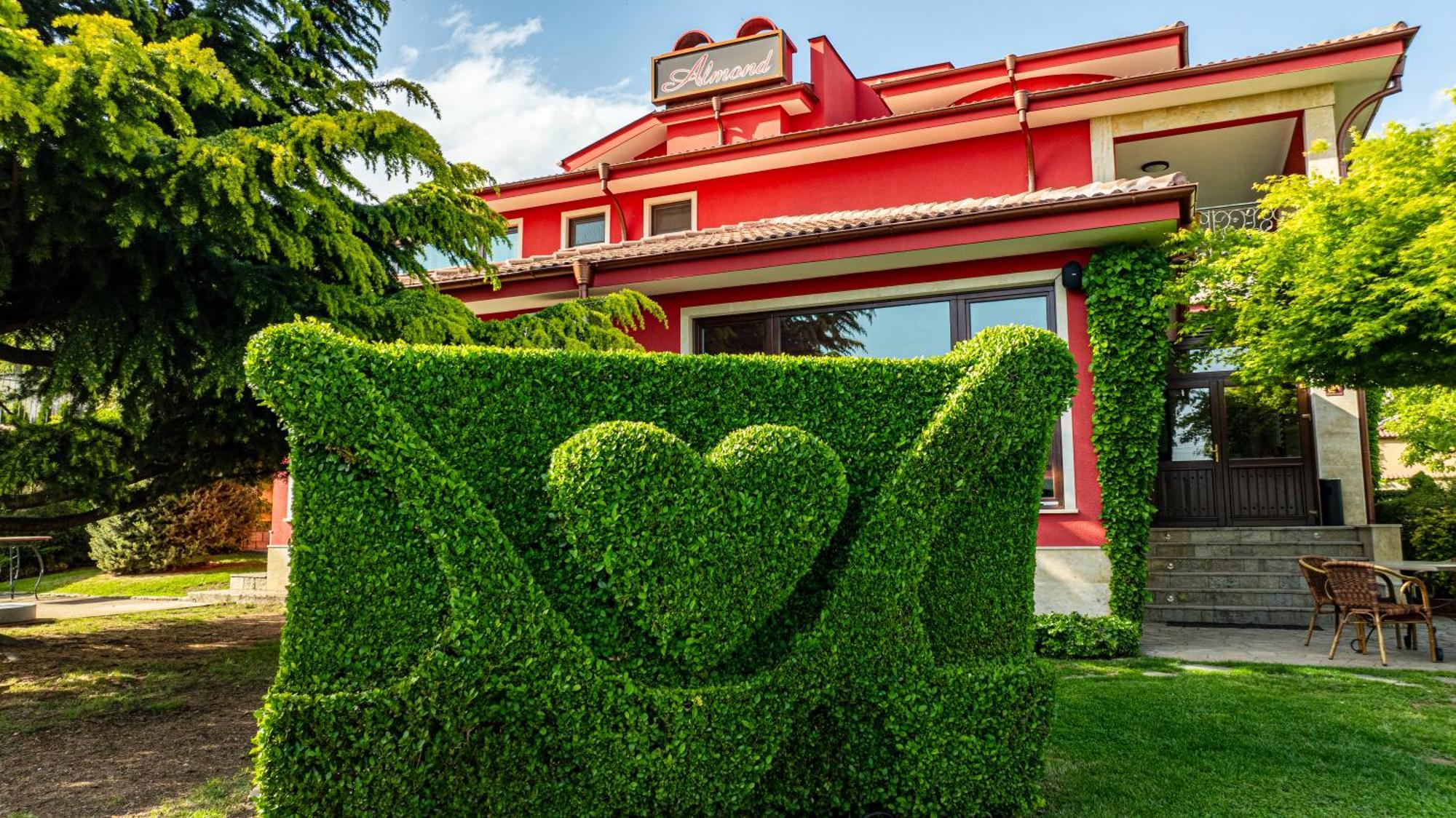 Hotel-Restaurant Almond Karlovo Dış mekan fotoğraf