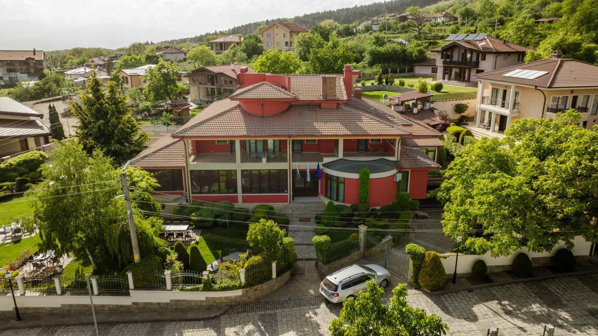 Hotel-Restaurant Almond Karlovo Dış mekan fotoğraf