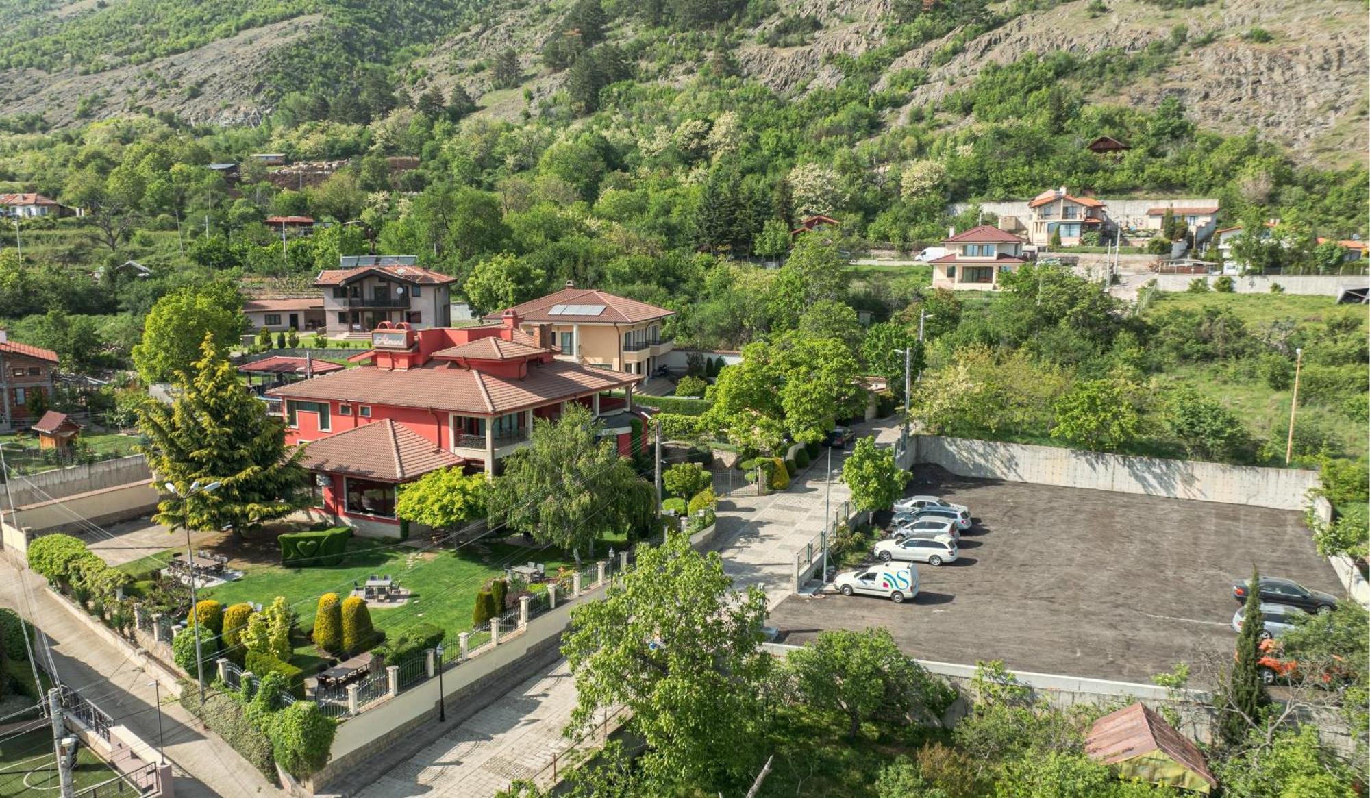 Hotel-Restaurant Almond Karlovo Dış mekan fotoğraf