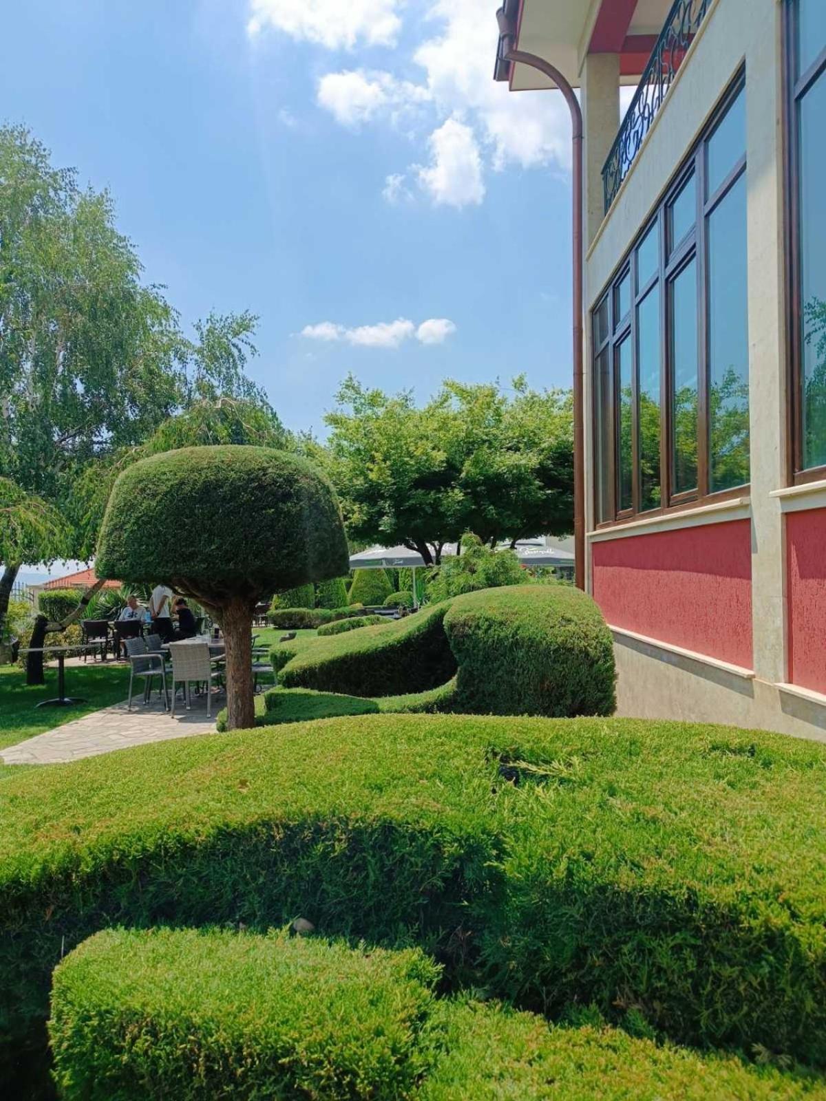 Hotel-Restaurant Almond Karlovo Dış mekan fotoğraf